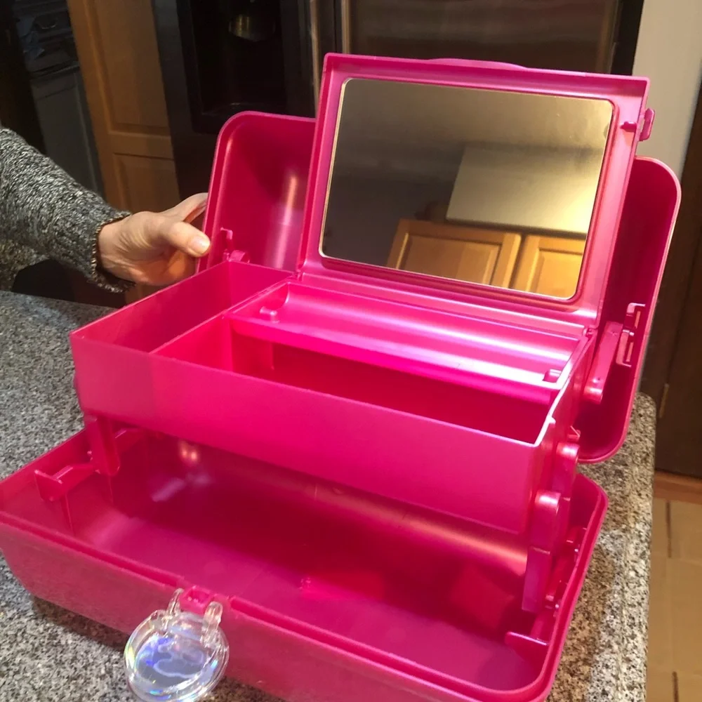 Pink caboodle new with tag